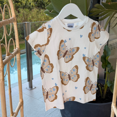 REMERA MARIPOSA