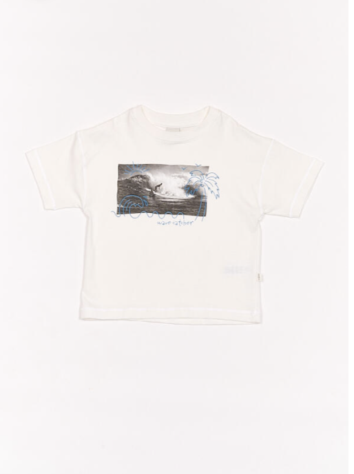 Captura de pantalla 2026-08-04 a la(s) 7.17.08 p. m. REMERA HOLGADA SALVADOR BOY