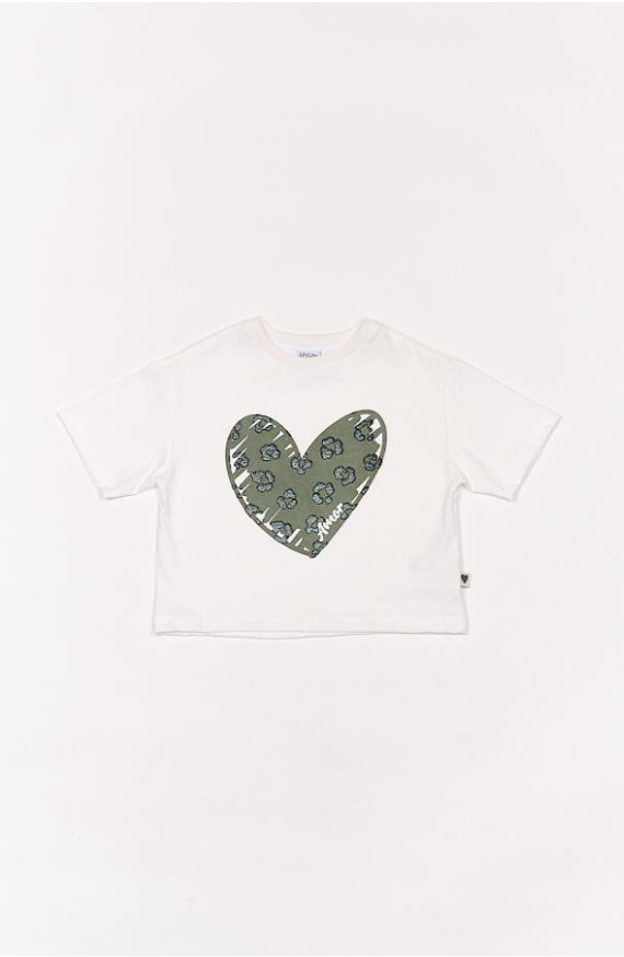 Captura de pantalla 2026-08-04 a la(s) 7.36.24 p. m. REMERA ALICIA